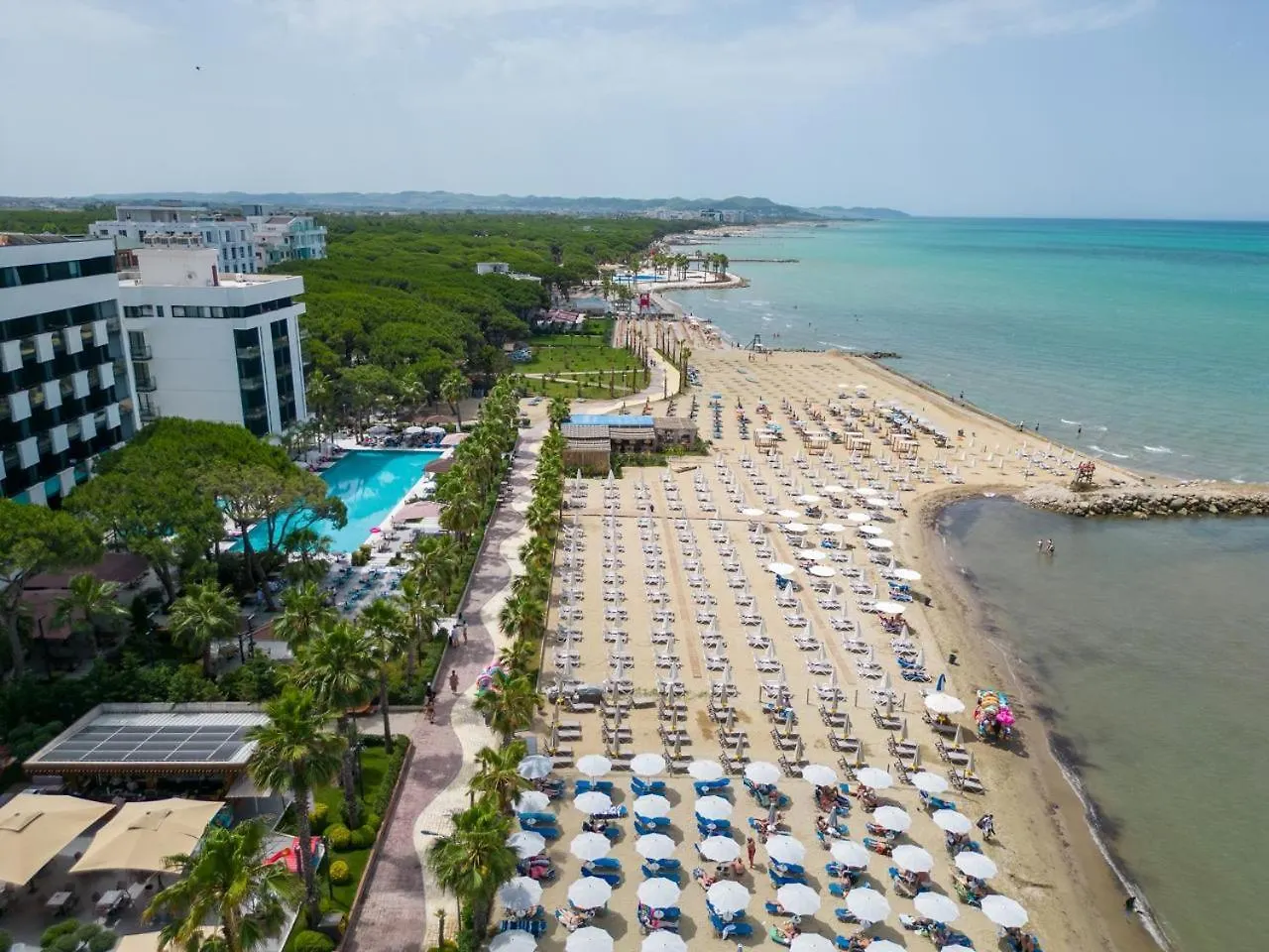 Hotel Kastrati 格勒姆