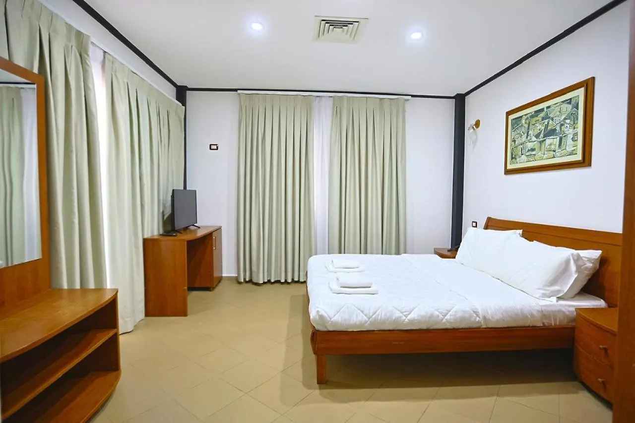 Hotel Kastrati 格勒姆